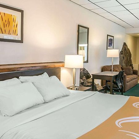 הוטון Quality Inn & Suites מראה חיצוני תמונה