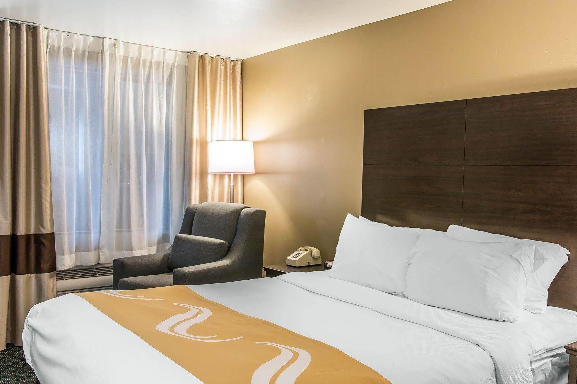 הוטון Quality Inn & Suites מראה חיצוני תמונה