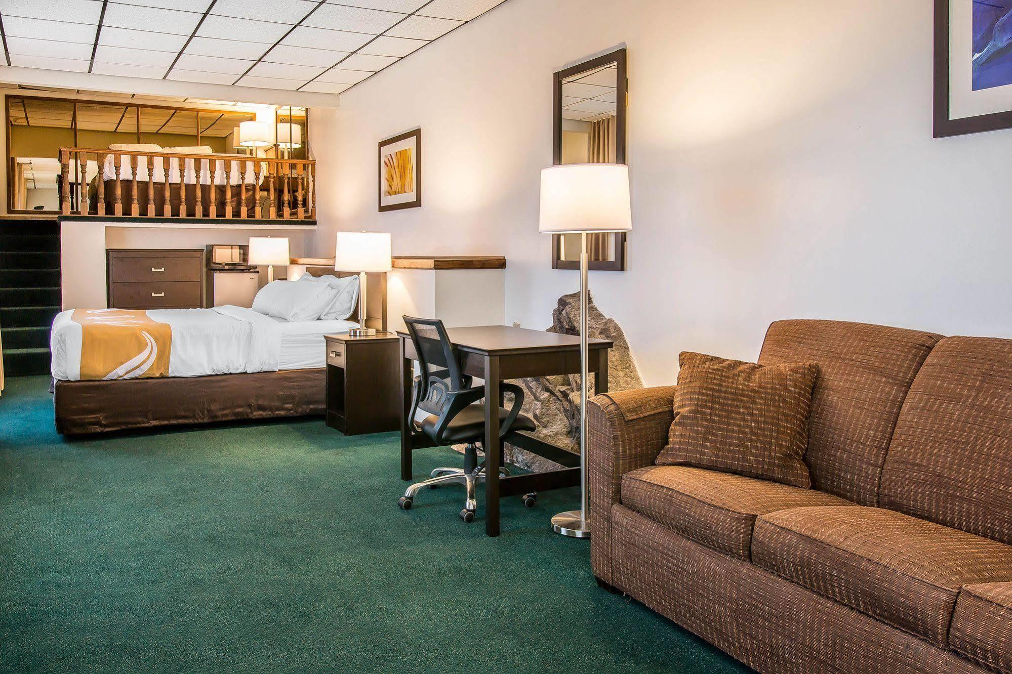 הוטון Quality Inn & Suites מראה חיצוני תמונה